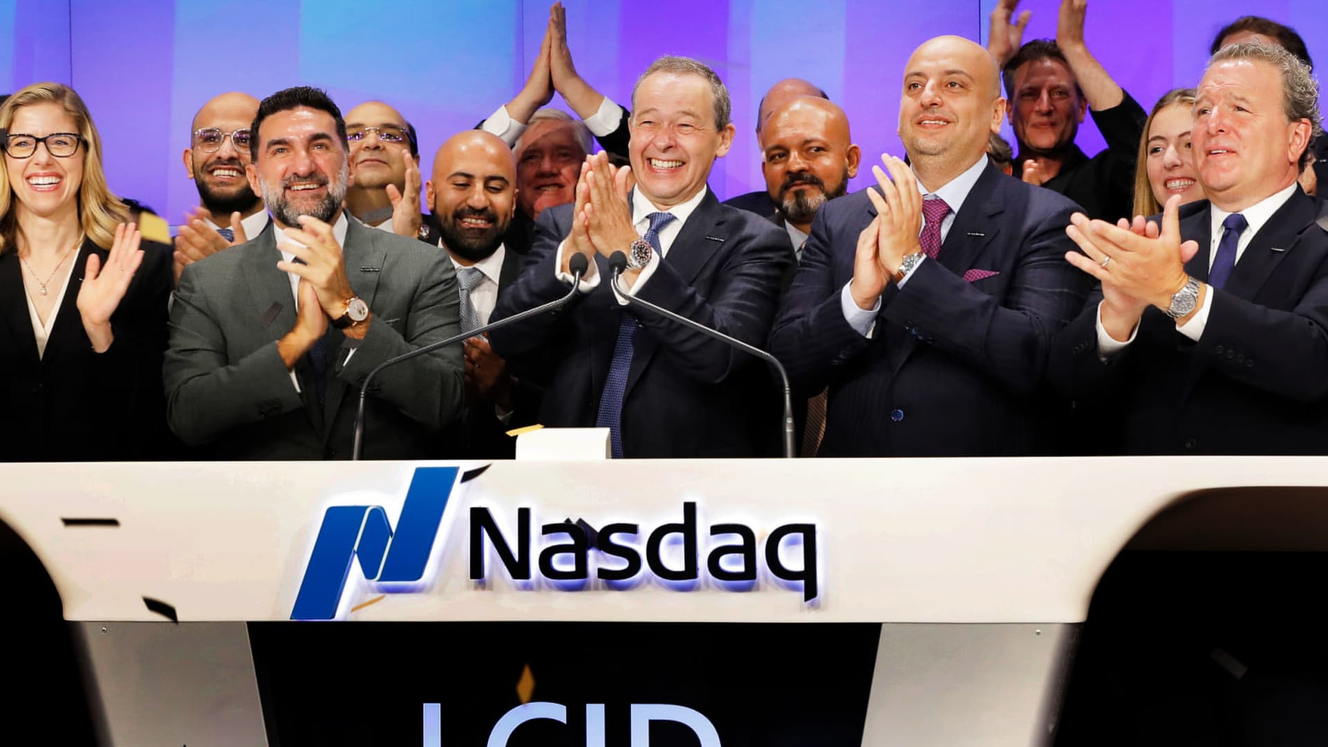 ev-maker-lucid-closes-$1.5-billion-raise-from-the-saudi-public-wealth-fund-and-other-investors