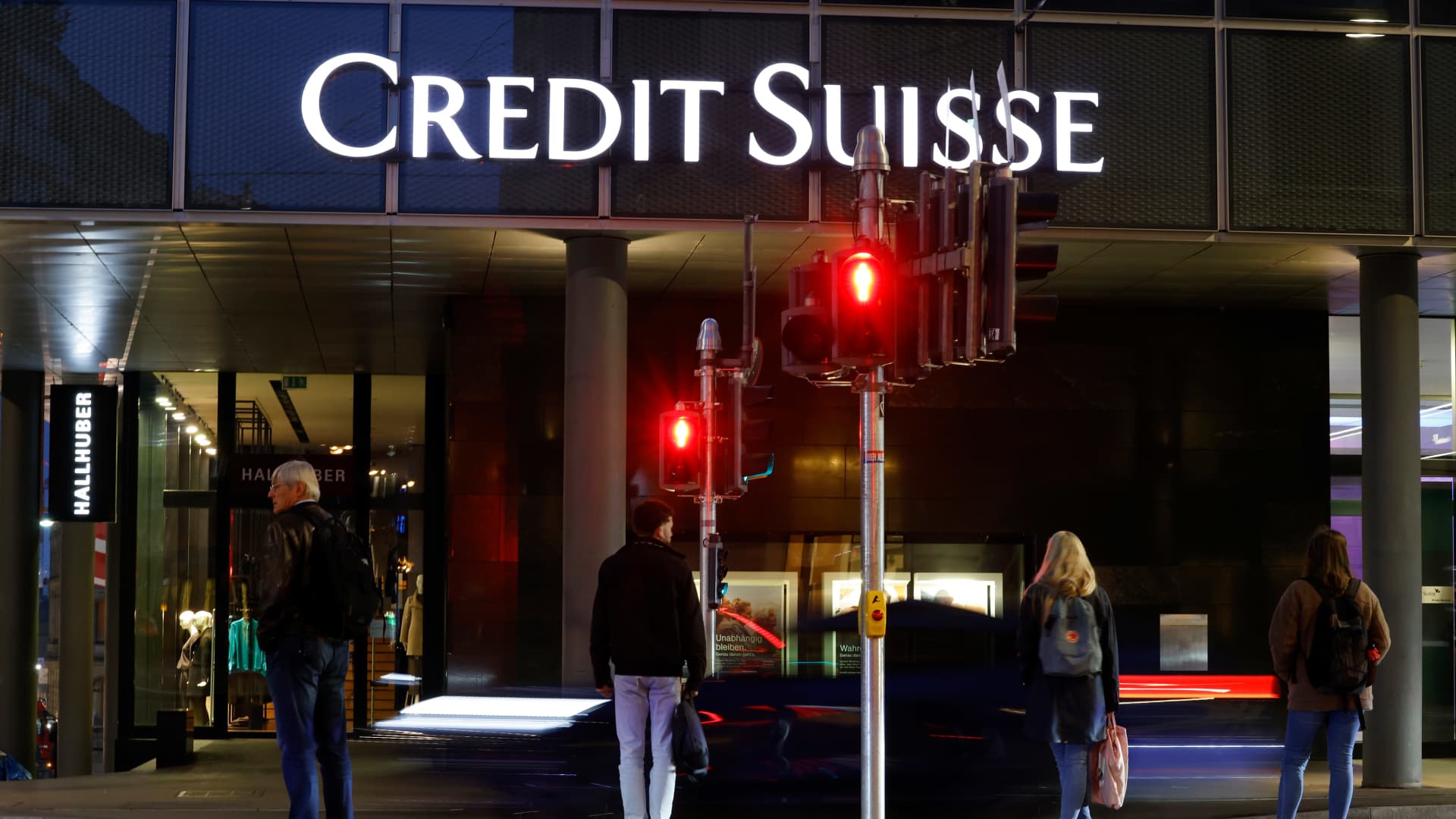 crunch-time-for-credit-suisse-talks-as-ubs-seeks-swiss-assurances