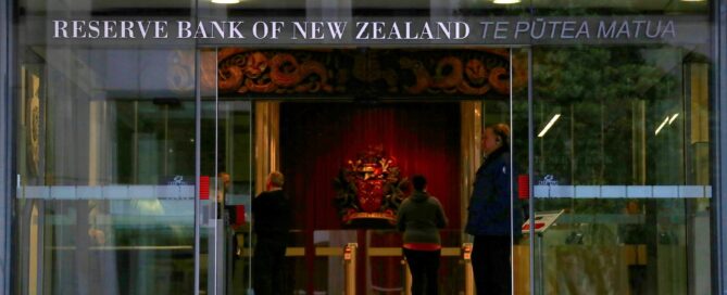 new-zealand-central-bank-slashes-rates-by-50-basis-points-in-second-straight-rate-cut