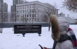 us.-closes-embassy-in-kyiv-over-potential-‘significant’-air-attack-as-tensions-with-russia-soar